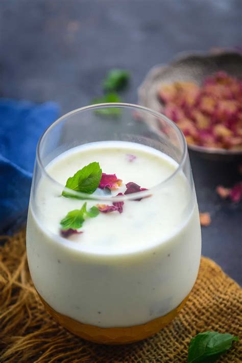 how to make lassi at home